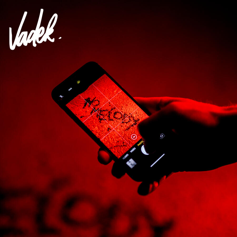 Vadek - No Melody